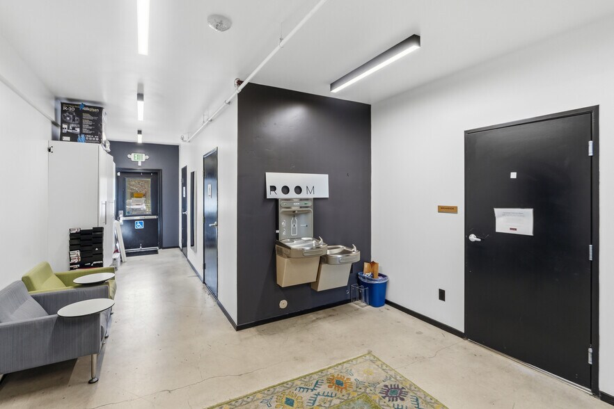 More Photos Of 4746 Soquel Dr, Soquel Storefront Retail Office For Sale