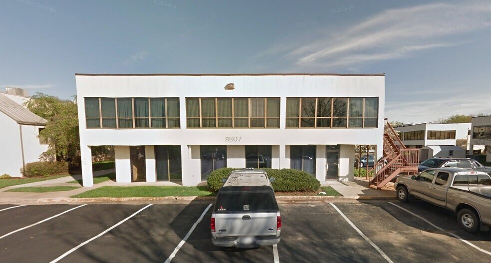 More Photos Of 8807 Sudley Rd, Manassas Office For Lease