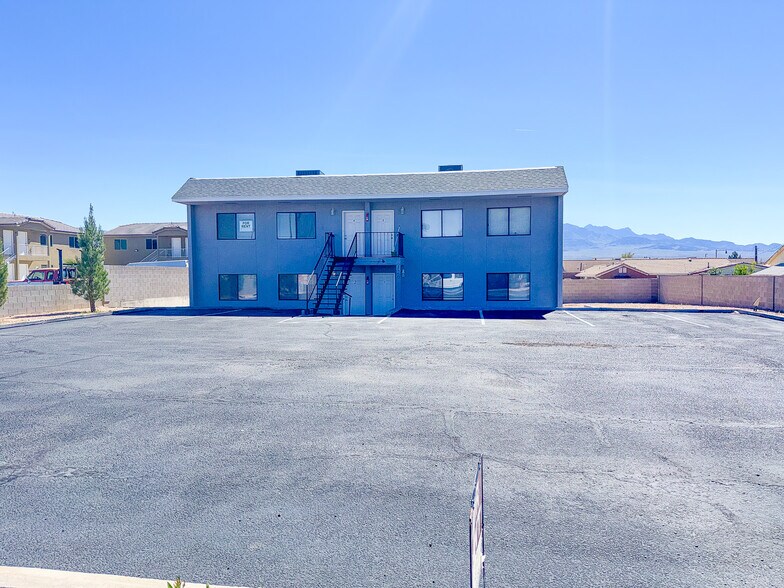 More Photos Of 126 E 1st North St, Mesquite Multifamily For Sale
