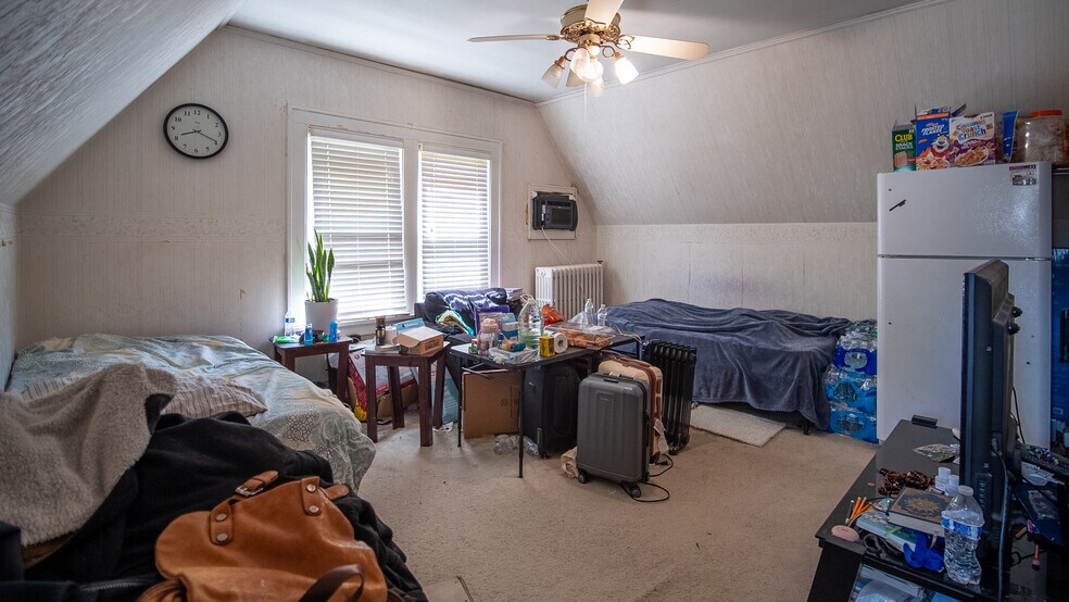 More Photos Of 707 E Center St, Rochester Apartments For Sale