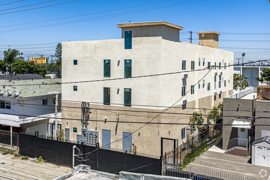More Photos Of 8717 S Central Ave, Los Angeles Apartments For Sale