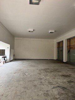 More Photos Of 3080 Broadway, Oakland Storefront For Lease