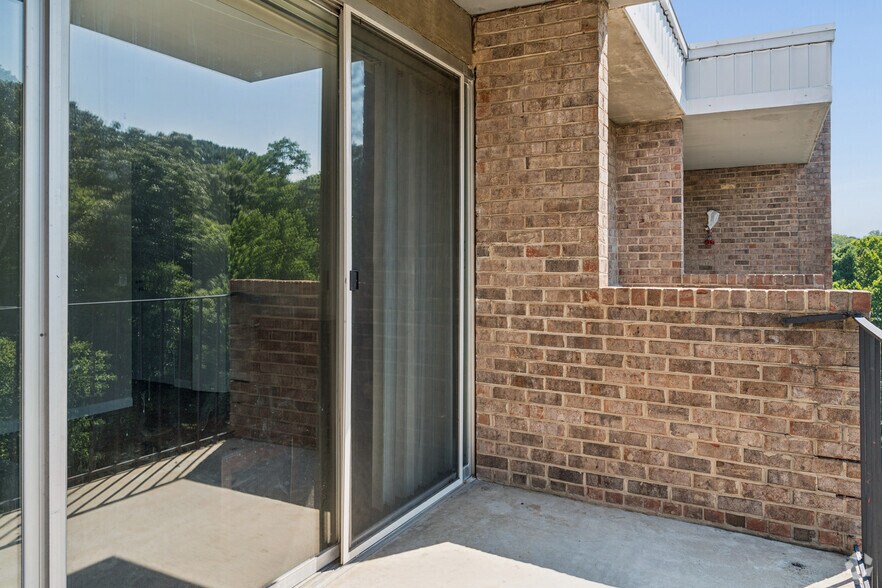 More Photos Of 600 Martin Luther King Jr Blvd, Chapel Hill Apartments For Sale