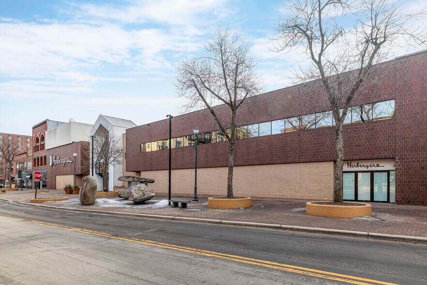 More Photos Of 600-660 W Saint Germain St, Saint Cloud Freestanding For Sale