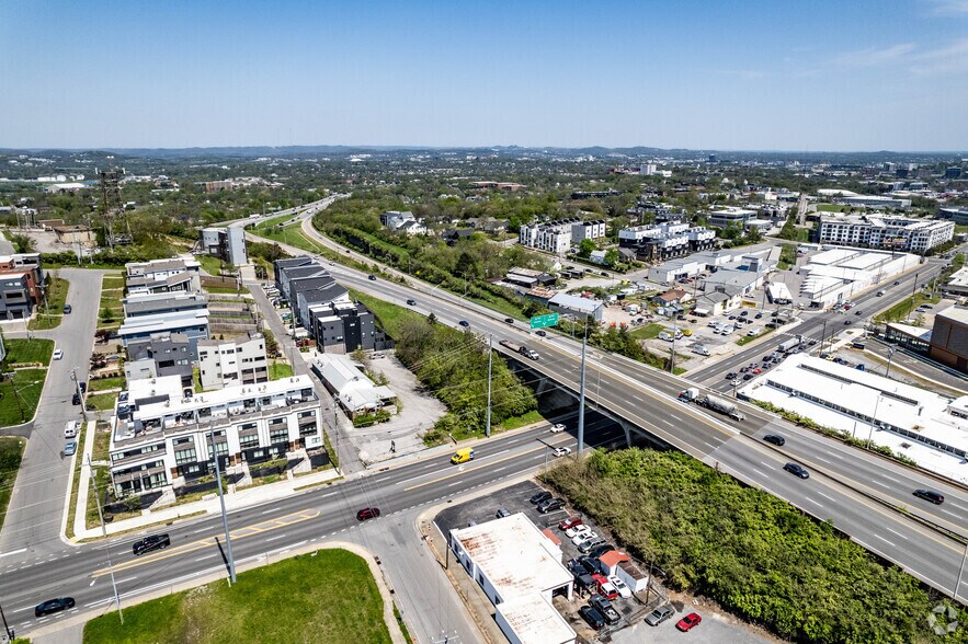 More Photos Of 3214 Charlotte Ave, Nashville General Retail For Sale