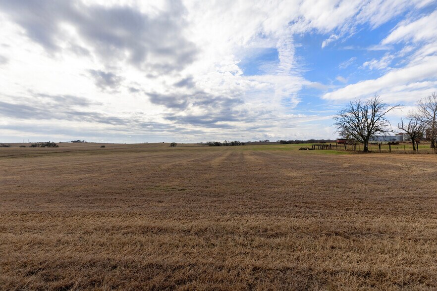 More Photos Of 1111 E Main St, Troy Land For Sale
