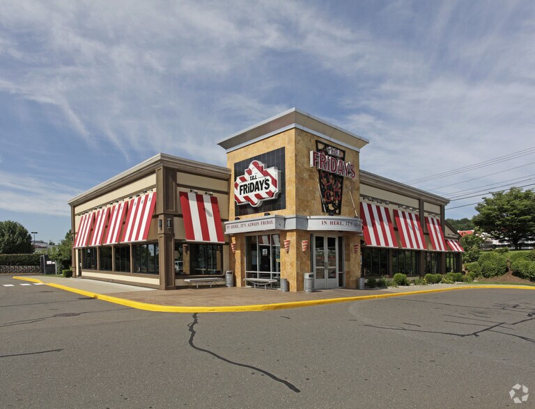 More Photos Of 2335 Dixwell Ave, Hamden Unknown For Lease