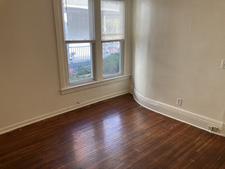 More Photos Of 267 Meigs St, Rochester Multifamily For Sale