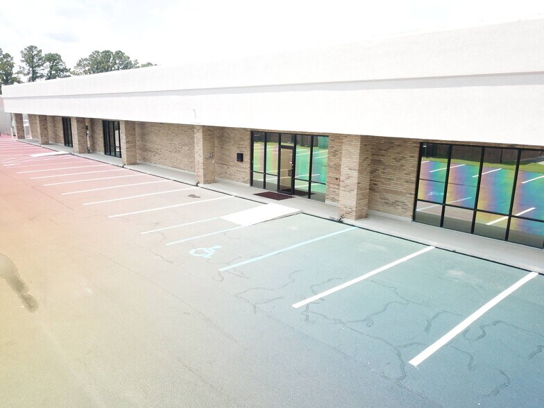 More Photos Of 3900 Leeds Ave, North Charleston Medical For Lease