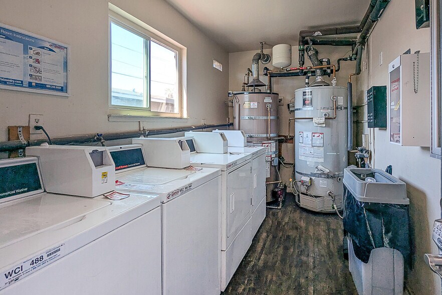 More Photos Of 2104 Royal Dr, Santa Clara Apartments For Sale