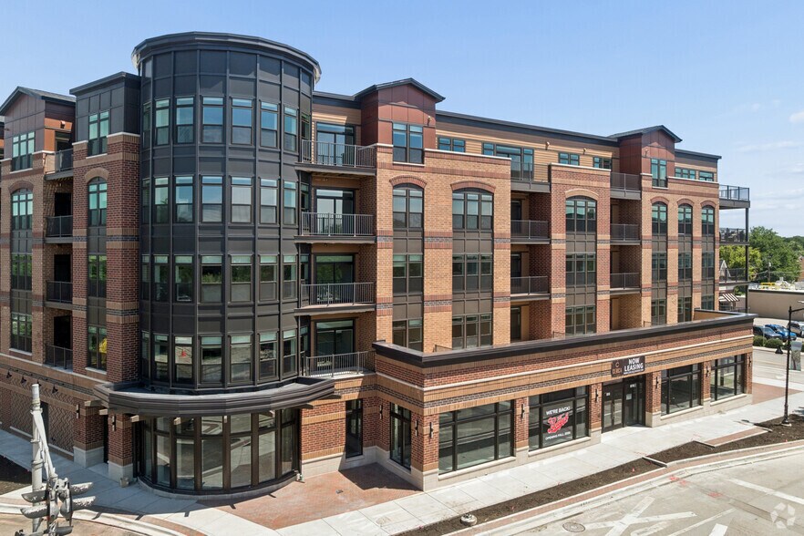 More Photos Of 1850 Glenview Rd, Glenview Apartments For Lease