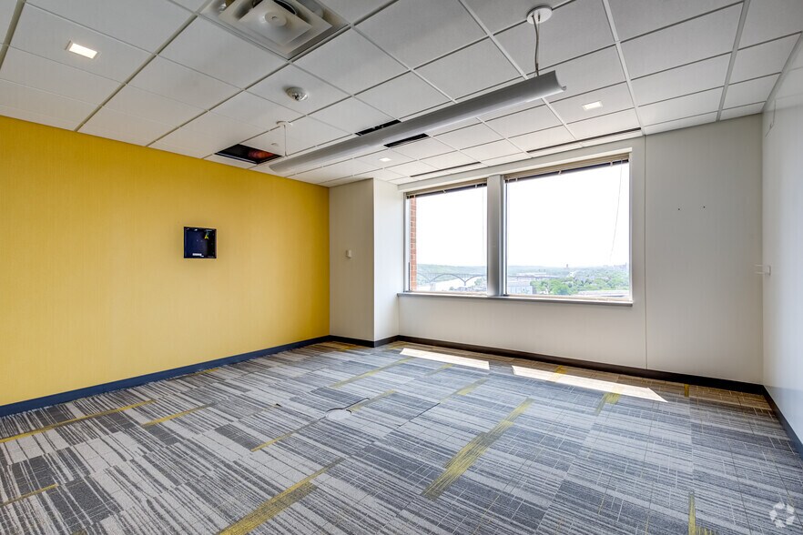 Photo of 11st Floor Ste 1100