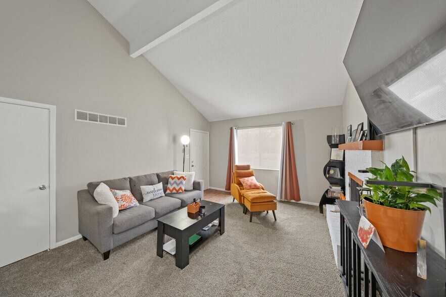 More Photos Of 1707 E 97th St, Kansas City Apartments For Sale