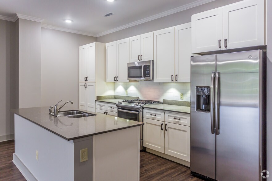 More Photos Of 1730 S Germantown Rd, Germantown Apartments For Lease