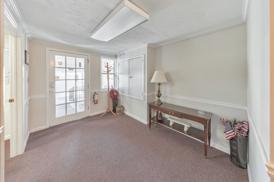 More Photos Of 1408 Canton Rd, Marietta Funeral Home For Sale