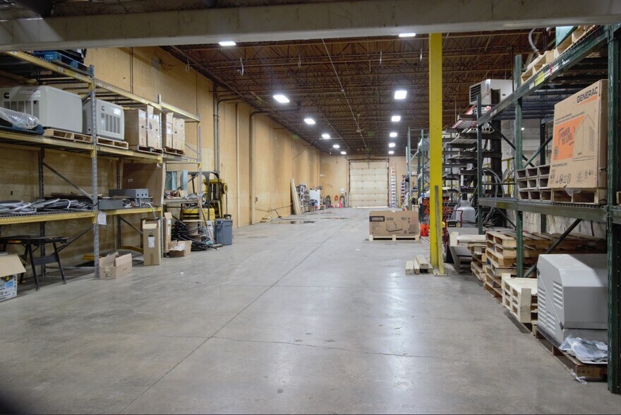 More Photos Of 2025 Brighton Henrietta Town Line Rd, Rochester Manufacturing For Lease