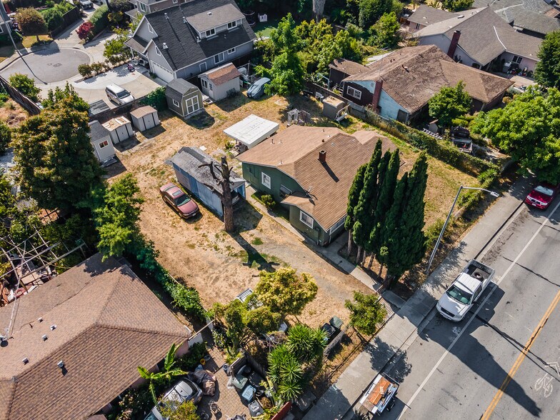 More Photos Of 2340 Cooley Ave, East Palo Alto Land For Sale