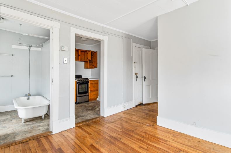 More Photos Of 4 Elm St, Lancaster Apartments For Sale