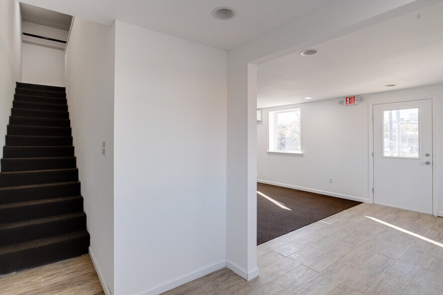 More Photos Of 900-912 Baltic Ave, Baltimore Warehouse For Sale