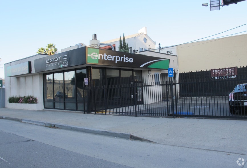 More Photos Of 11151 W Olympic Blvd, Los Angeles Freestanding For Lease