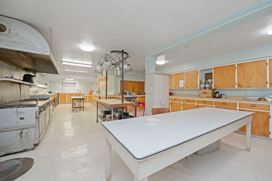 More Photos Of 2889 Culver rd, Rochester Specialty For Sale