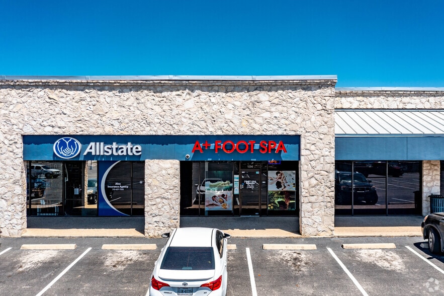 More Photos Of 9323 Perrin Beitel Rd, San Antonio Unknown For Lease