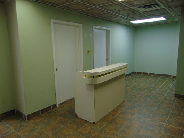 More Photos Of 30000 Orchard Lake Rd, Farmington Medical For Lease