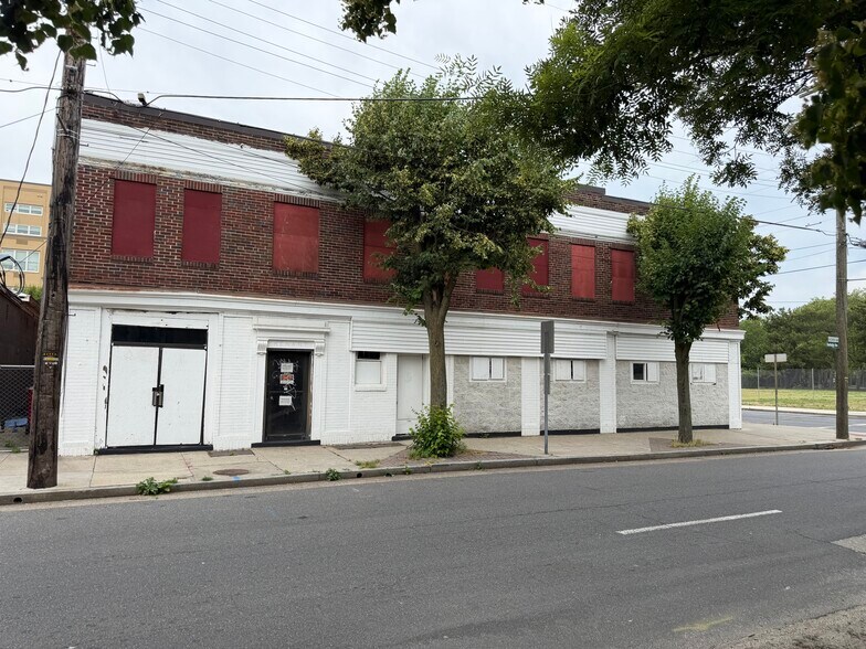 More Photos Of 1600 Arctic Ave, Atlantic City Storefront Retail Residential For Sale