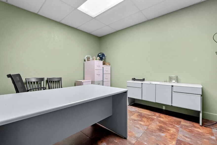 More Photos Of 983 N Highway 123 Byp, Seguin Restaurant For Sale