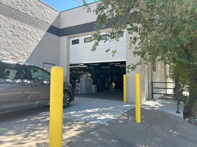 More Photos Of 6060 W 59th Ave, Arvada Warehouse For Sale
