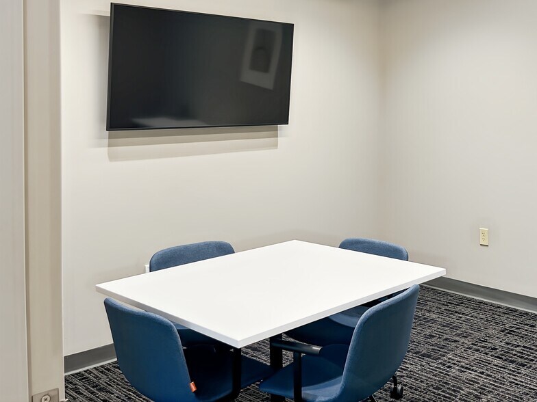 More Photos Of 101 N Monroe St, Tallahassee Coworking Space