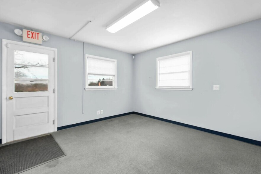 More Photos Of 696-702 Warrenton Rd, Fredericksburg Land For Lease