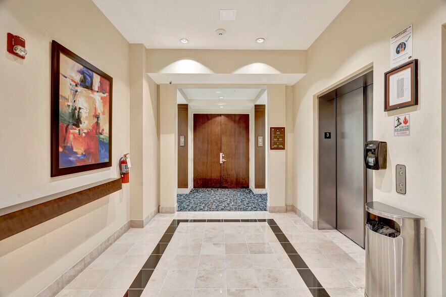 More Photos Of 3650 NW 82nd Ave, Doral Medical For Lease