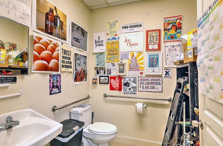 More Photos Of 50 Glendale Ave, Providence Storefront For Sale