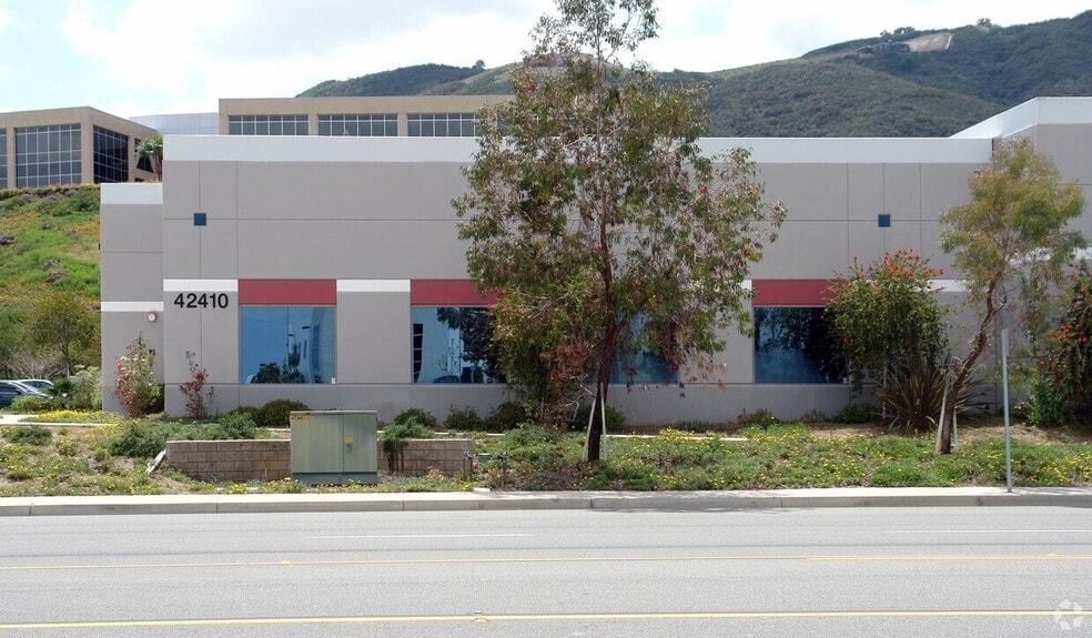 More Photos Of 42410 Winchester Rd, Temecula Warehouse For Lease