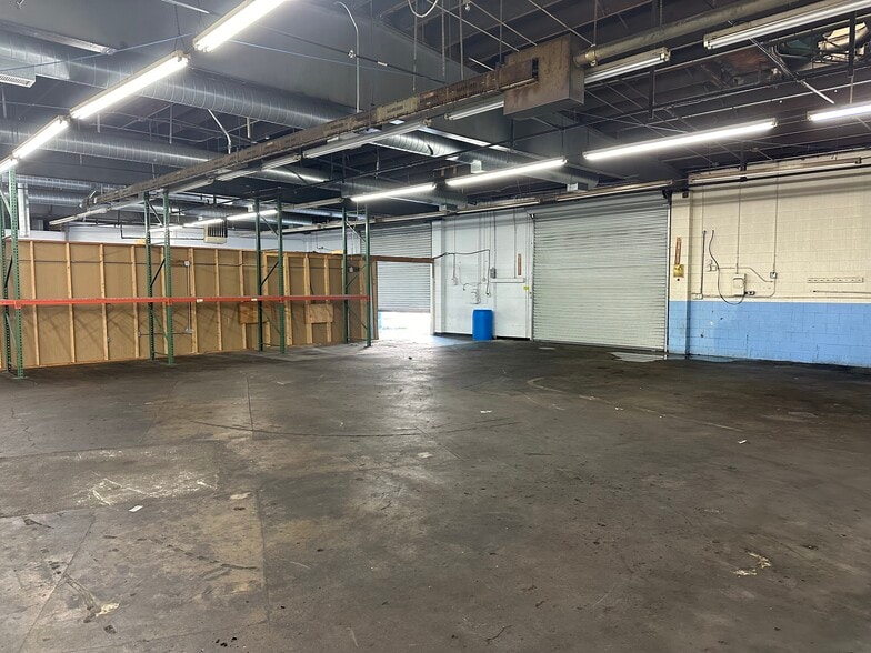 More Photos Of 6450 Roland St, Buena Park Warehouse For Sale
