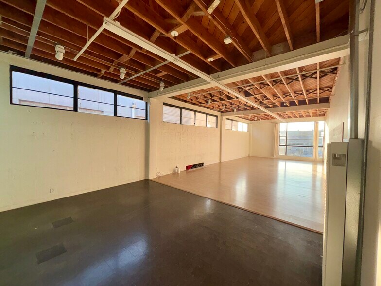 Primary Photo Of 1335-1375 4th St, Berkeley Showroom For Lease