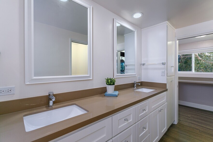 More Photos Of 1724 Meridian Ave, South Pasadena Apartments For Sale