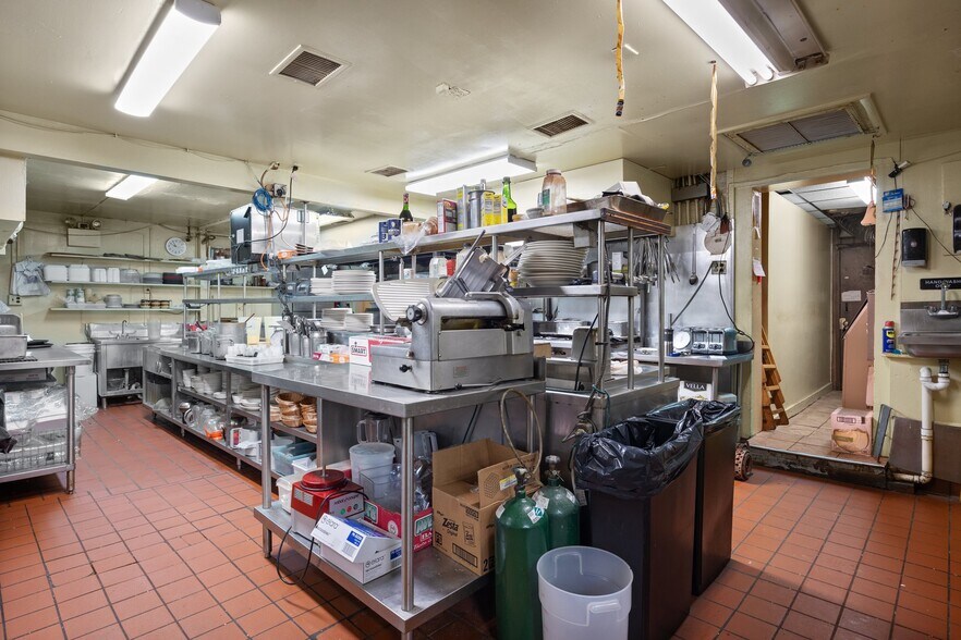 More Photos Of 100 W Maple Ave, Langhorne Restaurant For Sale