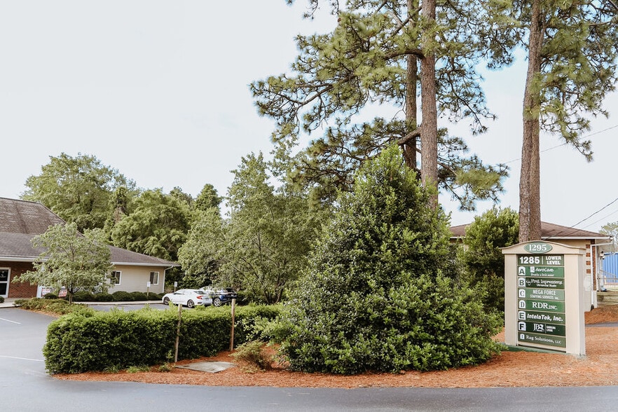 More Photos Of 1295 Old Us-1 Hwy S, Southern Pines Office For Sale