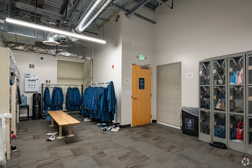 More Photos Of 35131 SE Douglas St, Snoqualmie Office For Sale