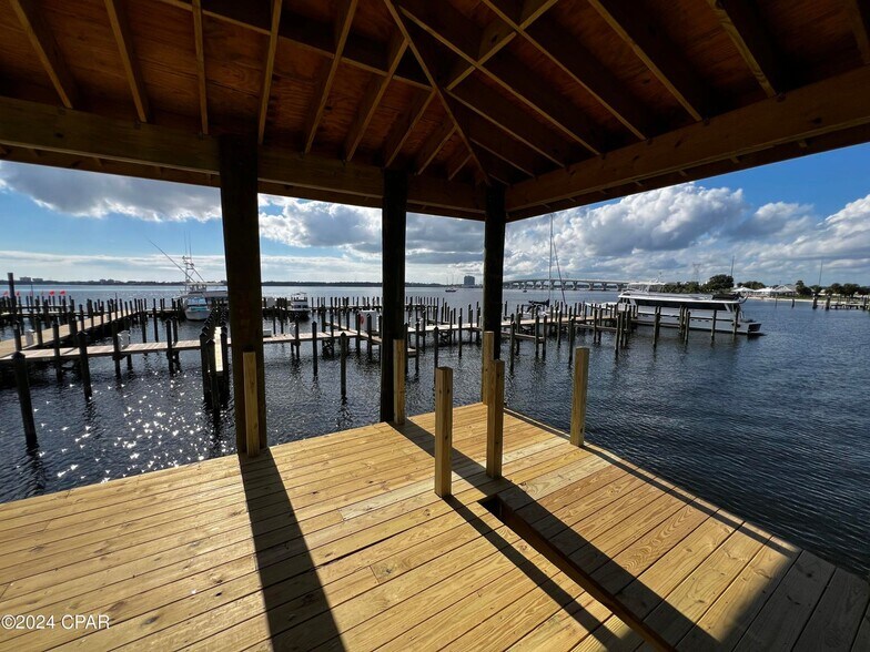 More Photos Of 5300 Highway 98 Hwy, Panama City Restaurant For Lease