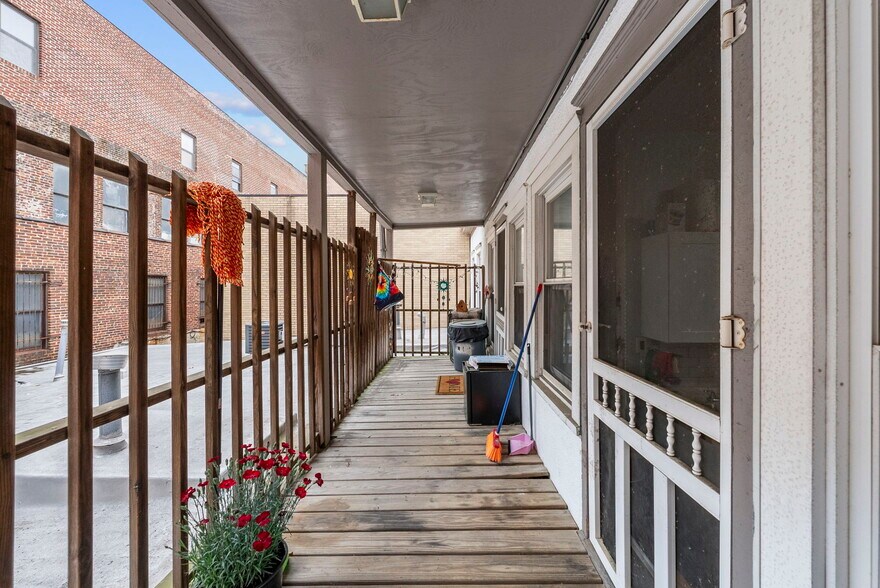 More Photos Of 303-309 Maple St, Perth Amboy Storefront Retail Residential For Sale