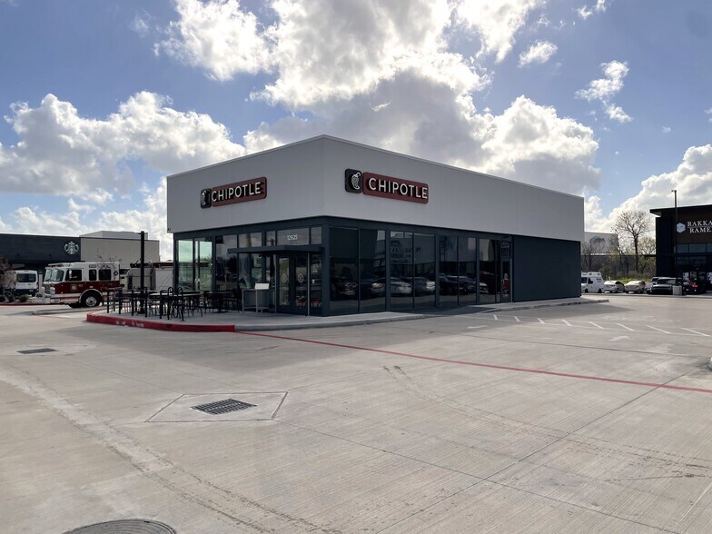 More Photos Of 12625 Tomball Pky, Houston Fast Food For Sale