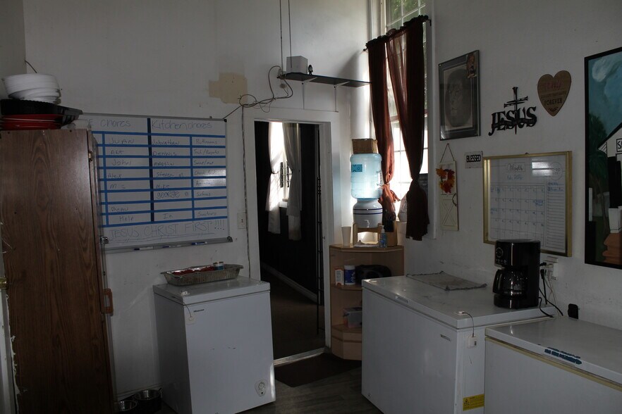 More Photos Of 6035 Mesa Ave, Los Angeles Specialty For Sale