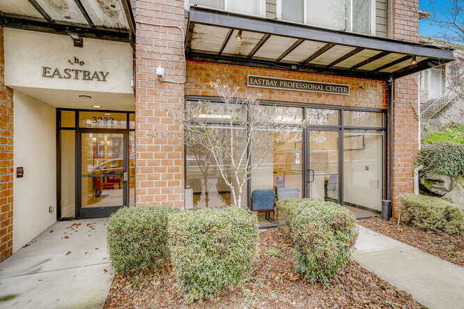 More Photos Of 3232 15th Ave W, Seattle Apartments For Sale