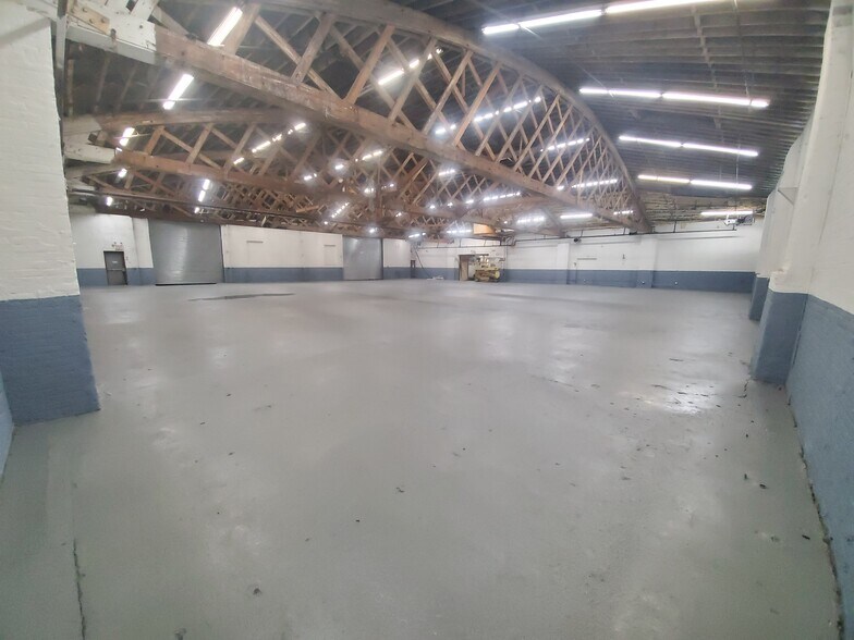 More Photos Of 837 3rd Ave, Brooklyn Warehouse For Lease