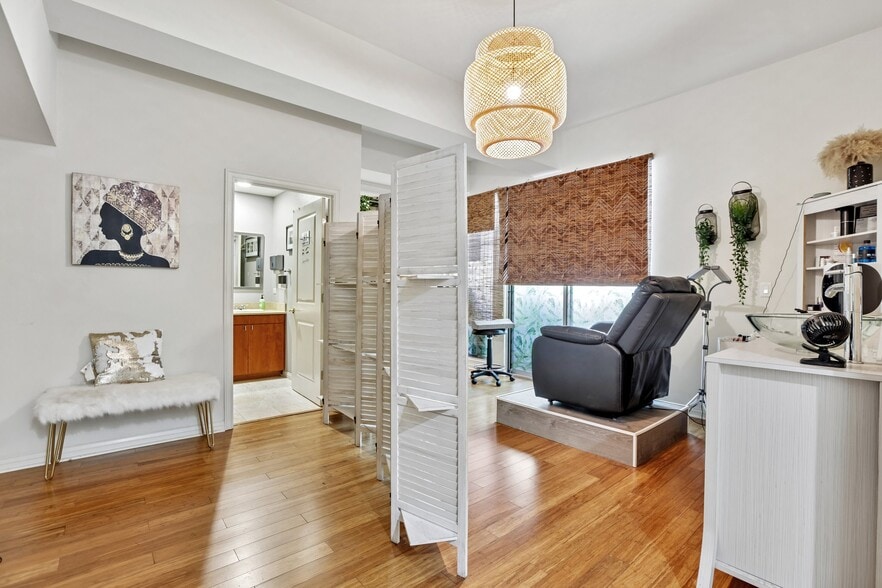 More Photos Of 46 W Julian St, San Jose Apartments For Sale