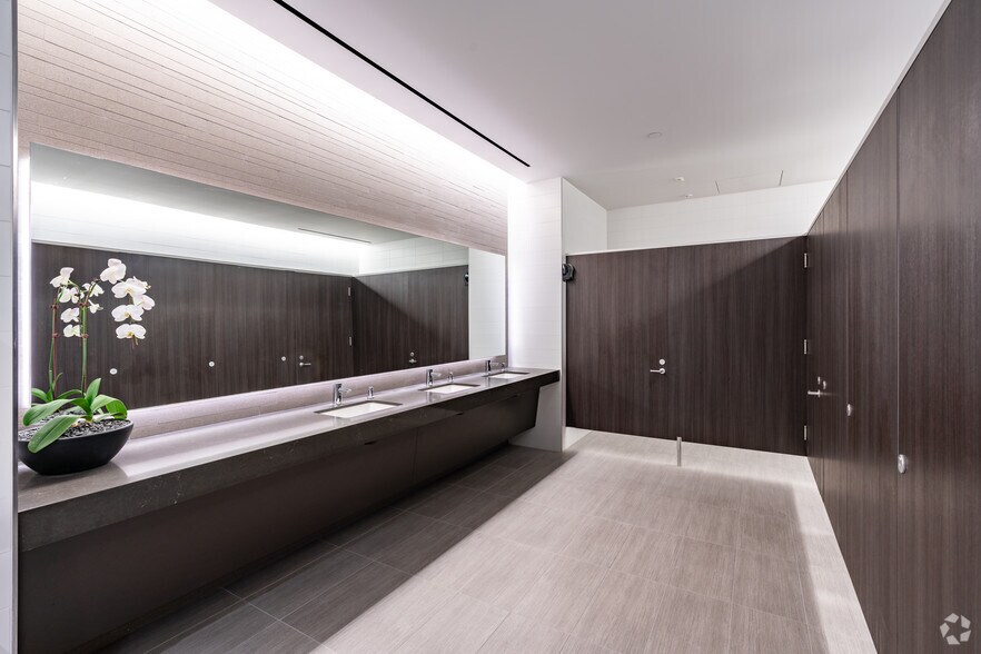 More Photos Of 18565-18575 Jamboree Rd, Irvine Office For Sale