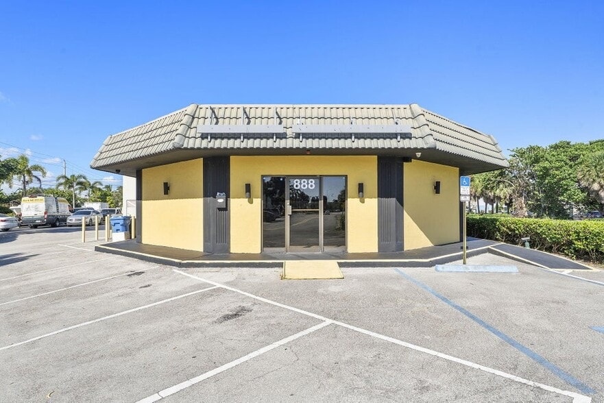 Primary Photo Of 888 East Coast Ave, Lantana Freestanding For Sale